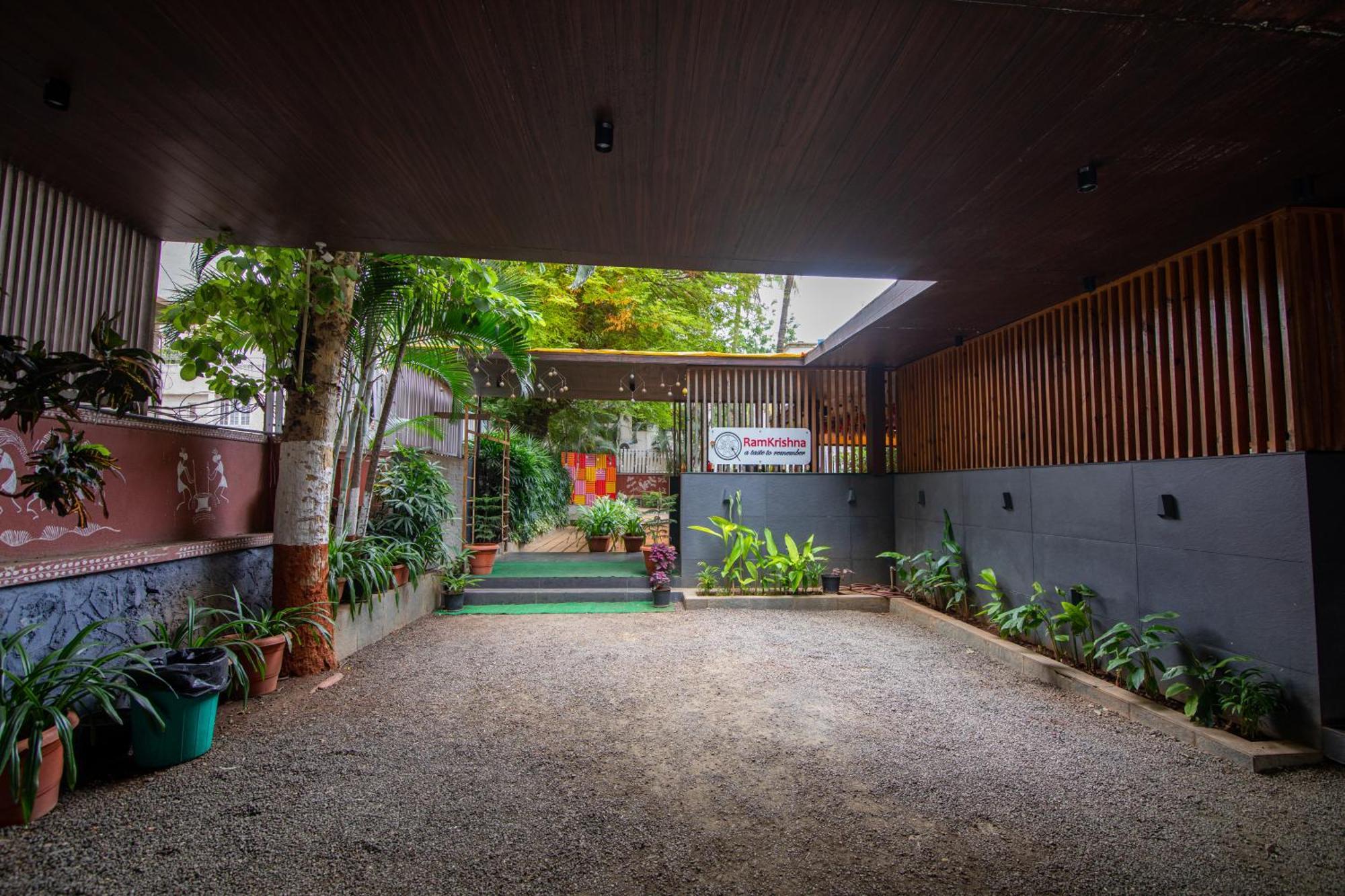 Hotel Rama Heritage Nashik Exterior foto