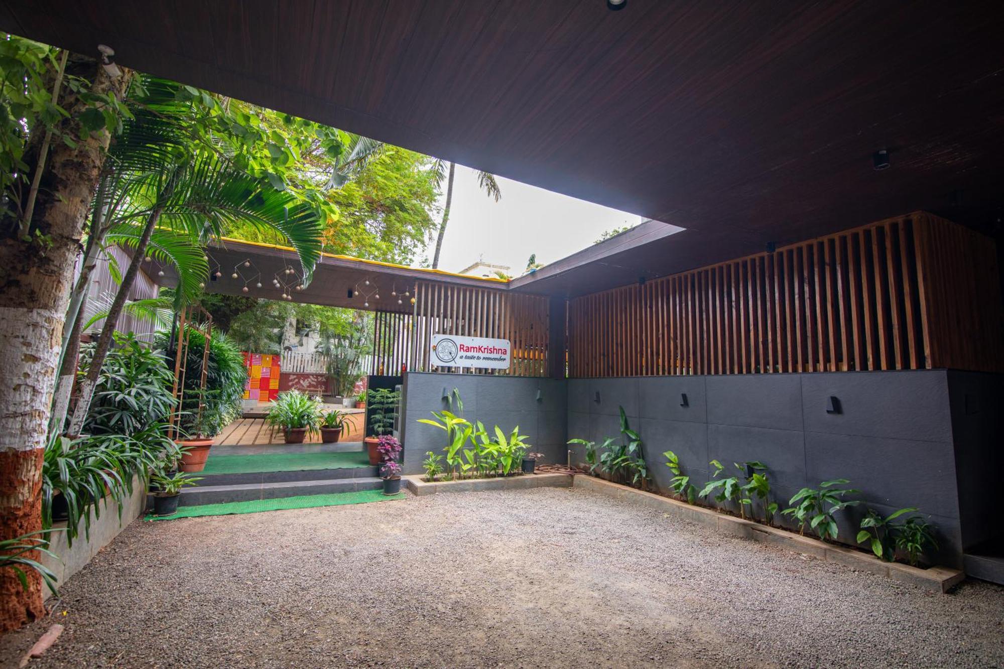 Hotel Rama Heritage Nashik Exterior foto